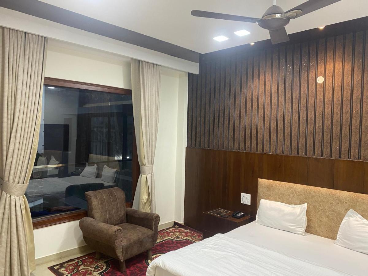 Hotel Temple View Inn Anandpur Sāhib Dış mekan fotoğraf