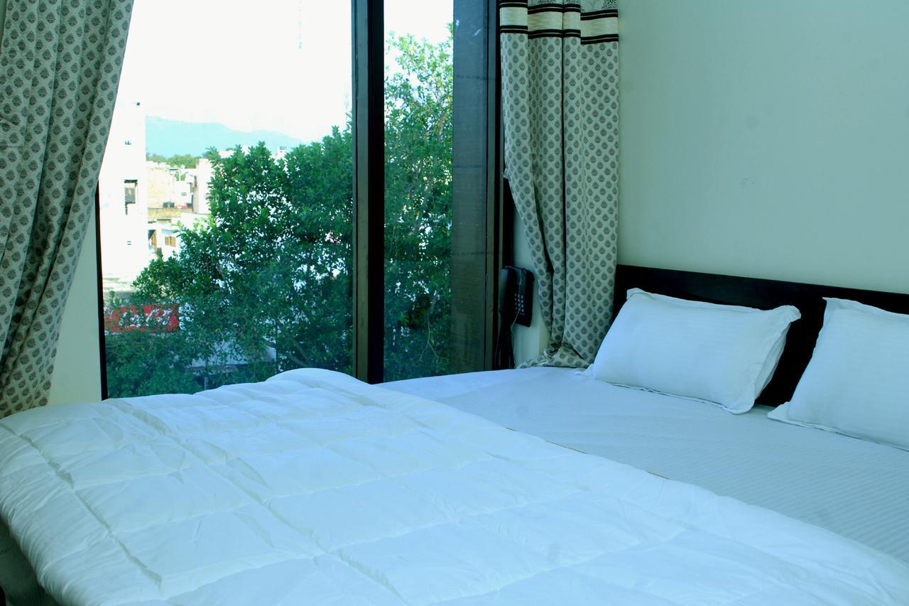 Hotel Temple View Inn Anandpur Sāhib Dış mekan fotoğraf